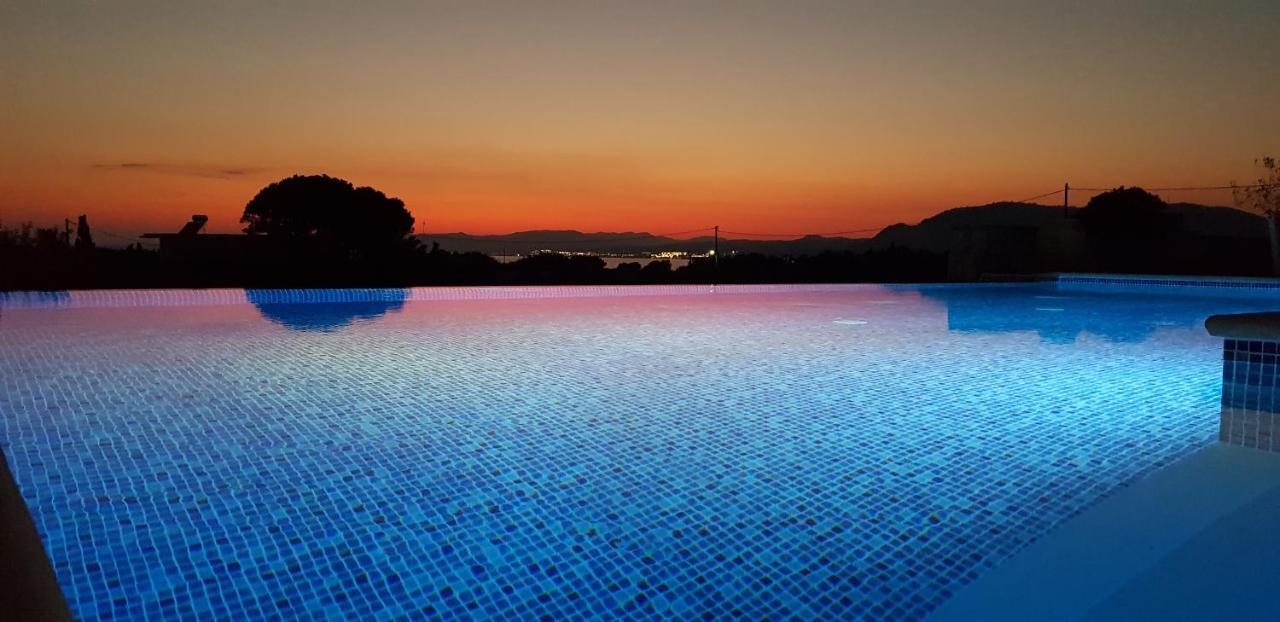 Villa Sealine Pefki Exteriér fotografie